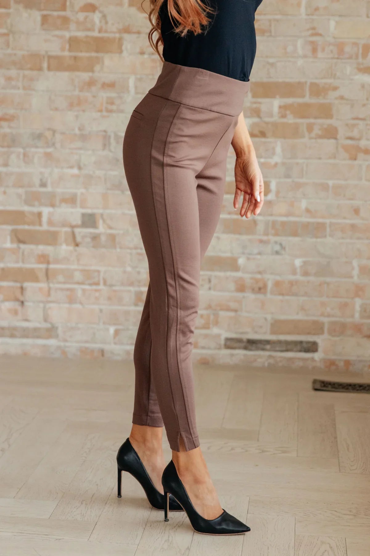 Magic Ankle Crop Skinny Pants in Twelve Colors